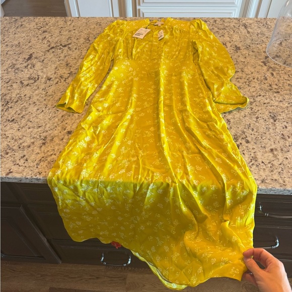 Dorothee Schumacher- NWT Yellow Longsleeve Eccentric Floral Silk Midi Dress - Picture 5 of 7